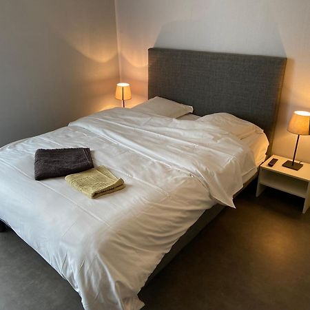 Le Petit Rungis Hotel น็องต์ ภายนอก รูปภาพ