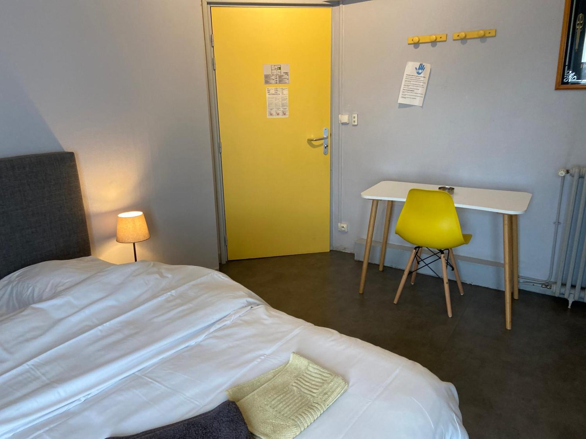 Le Petit Rungis Hotel น็องต์ ภายนอก รูปภาพ