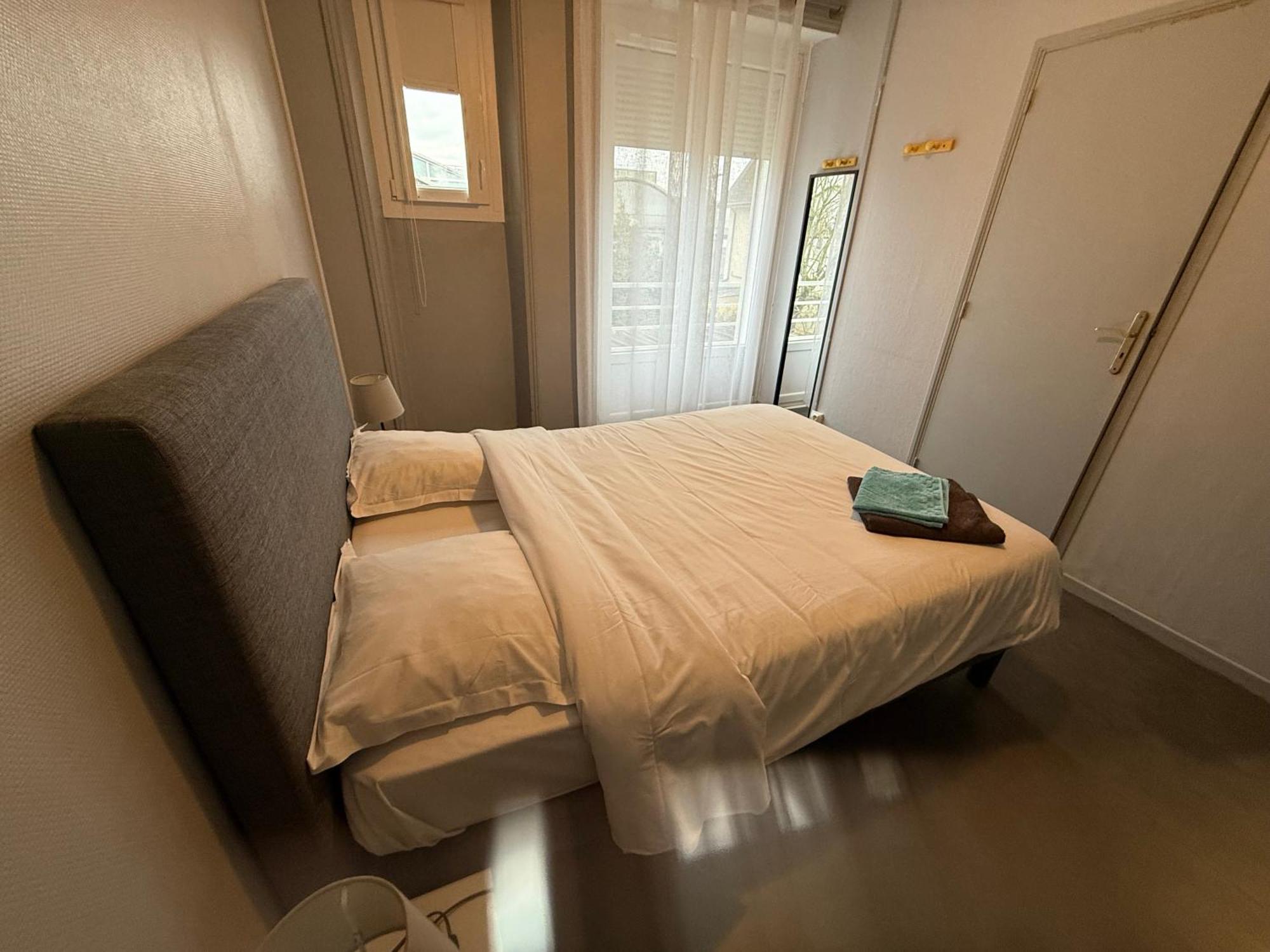 Le Petit Rungis Hotel น็องต์ ภายนอก รูปภาพ